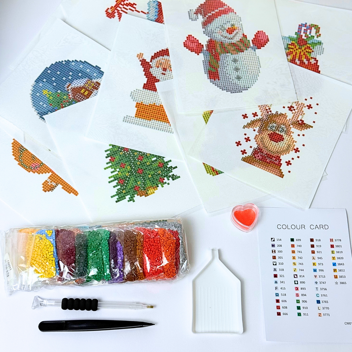 Christmas Set - Mini Diamond Painting  (12 Designs)